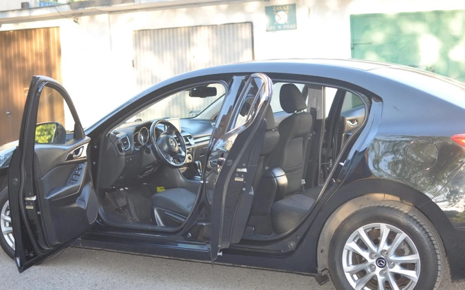 Mazda 3 cena 29000 przebieg: 320000, rok produkcji 2014 z Zawiercie małe 301